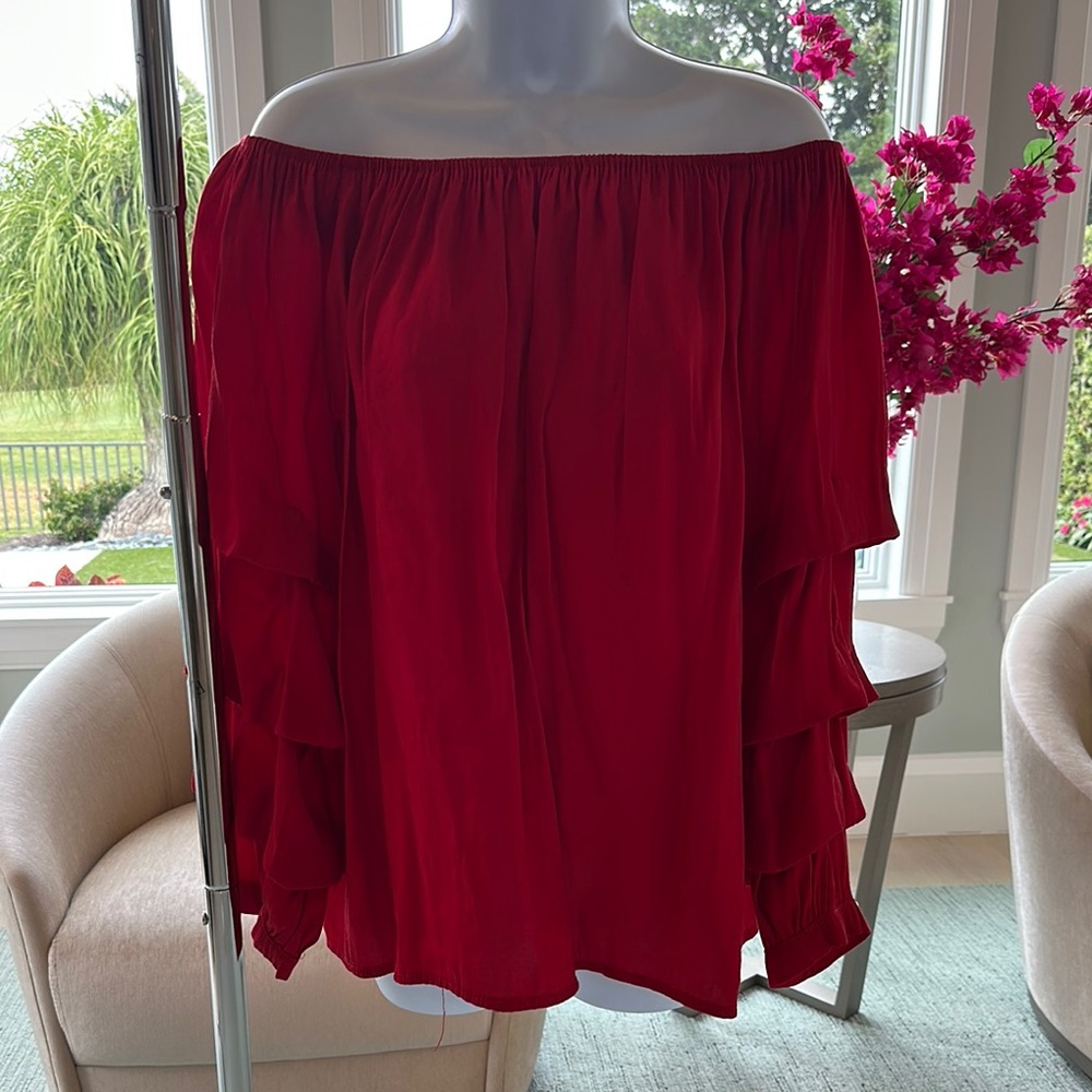 Emilio Pepe Off-Shoulder Shimmering Red Blouse Large